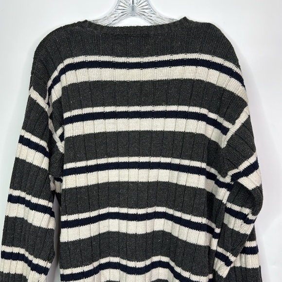 Vintage American Eagle Gray Navy Striped Crewneck Knit Sweater Size Large - Picture 5 of 8